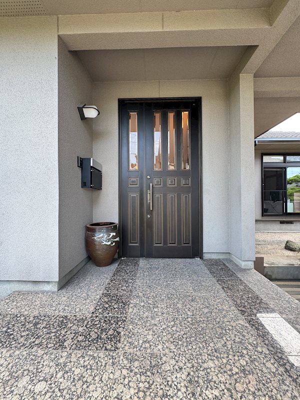 苅田町尾倉3丁目　(UF)　中古戸建 現地写真（玄関）