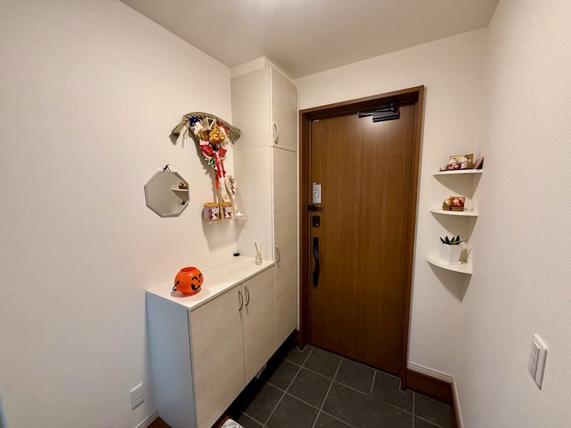 苅田町若久町2丁目（UF）中古戸建 現地写真（玄関）