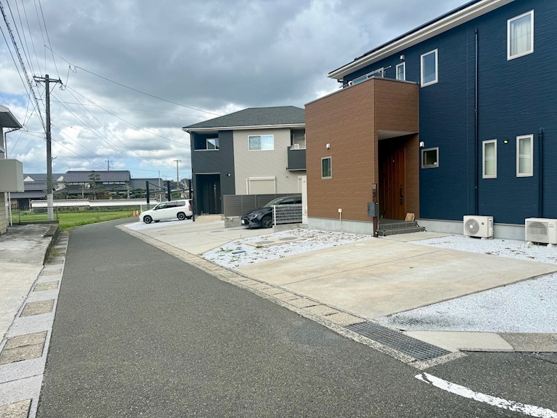 苅田町若久町2丁目（UF）中古戸建 現地写真（前面道路含む現地写真）