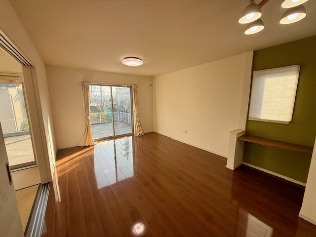 行橋市西泉3丁目　(UF)　中古戸建 内観写真（リビング）
