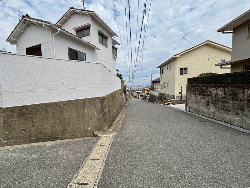 戸畑区東大谷３丁目（UF）中古戸建 現地写真（前面道路含む現地写真）