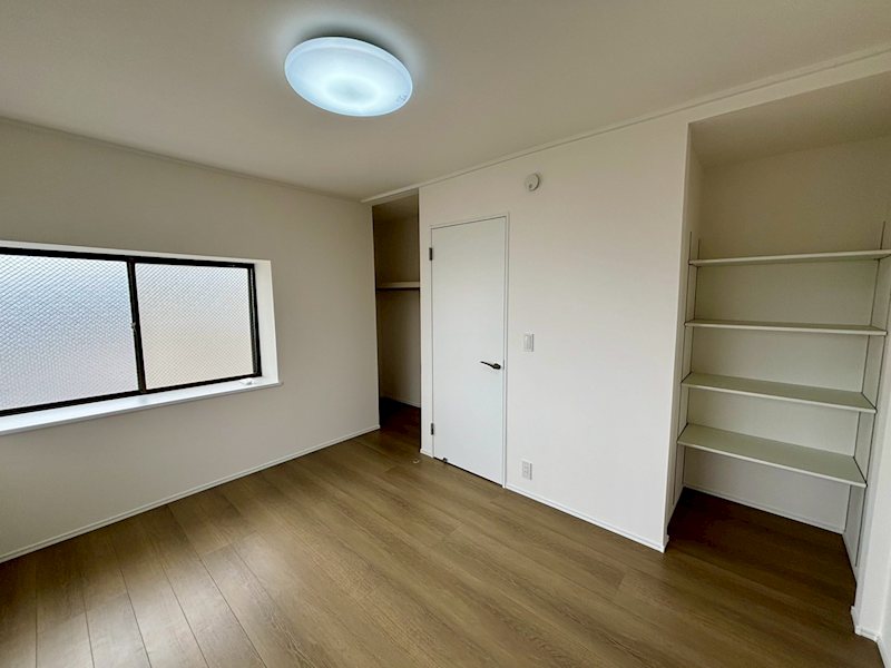 戸畑区東大谷３丁目（UF）中古戸建 内観写真（リビング以外の居室）