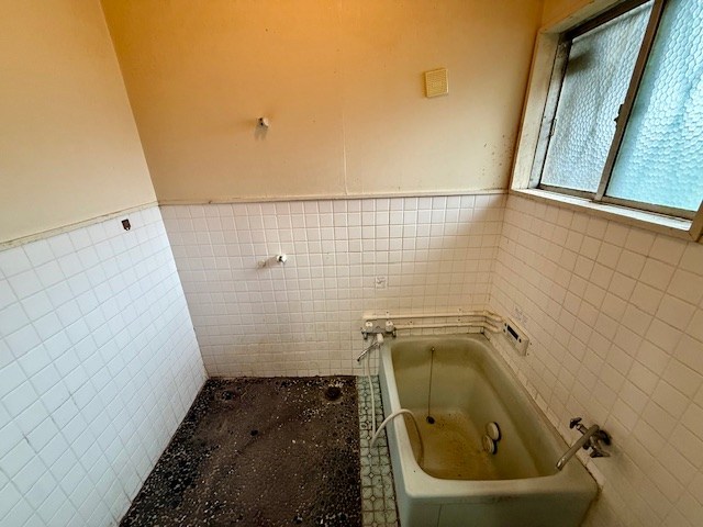 八幡西区塔野3丁目　(UF)　中古戸建 内観写真（浴室）