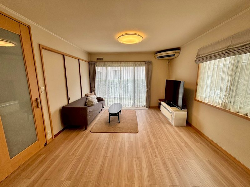 小倉南区上曽根３丁目　中古戸建(UF) 内観写真（リビング）