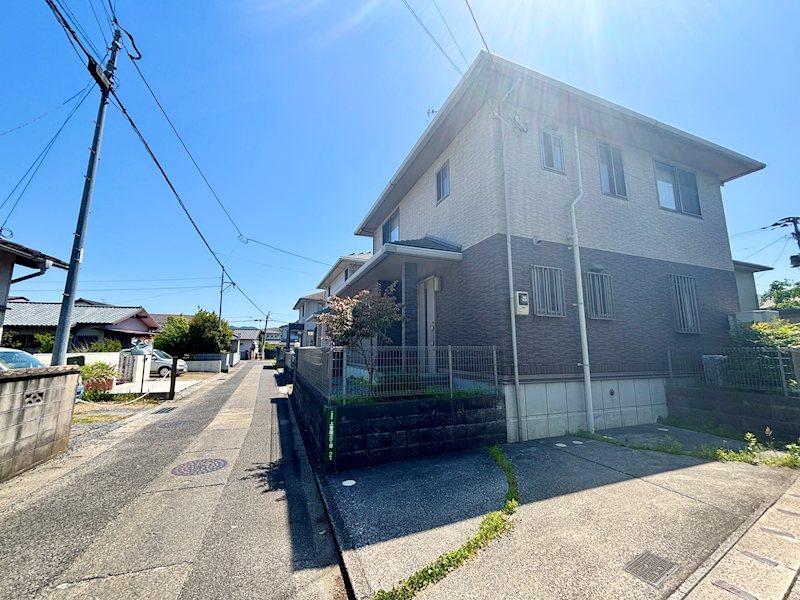 小倉南区上曽根３丁目　中古戸建(UF) 現地写真（前面道路含む現地写真）