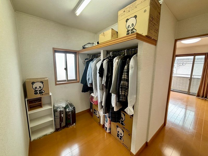 小倉南区上曽根３丁目　中古戸建(UF) 内観写真（収納）