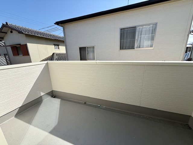小倉南区津田新町1丁目4期　(YT)　新築戸建 現地写真（バルコニー）