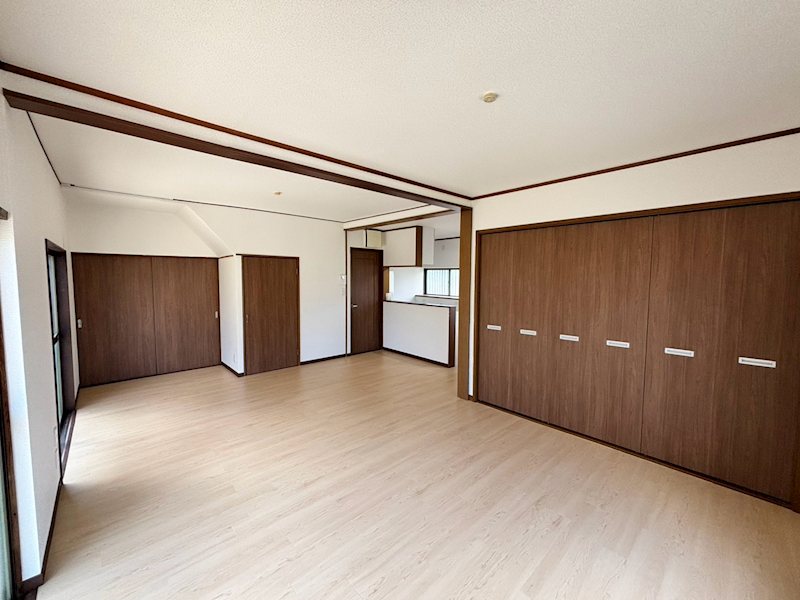 小倉南区津田南町　(TJ)　中古戸建 内観写真（リビング）