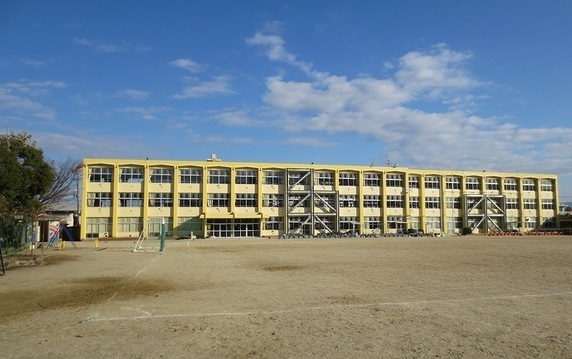 瀬戸市瀬戸口町 小学校