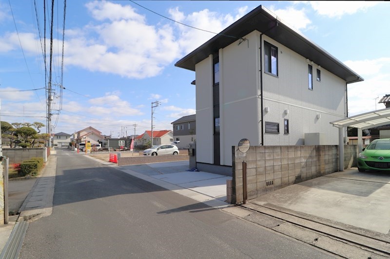 倉敷市上東③号地　全館空調システム搭載　トヨタホーム施工 現地写真（前面道路含む現地写真）