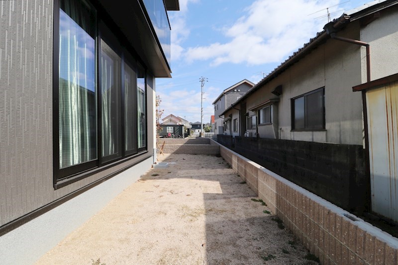倉敷市上東③号地　全館空調システム搭載　トヨタホーム施工 現地写真（庭）