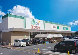 クラハ西阿知町1号地　 スーパー