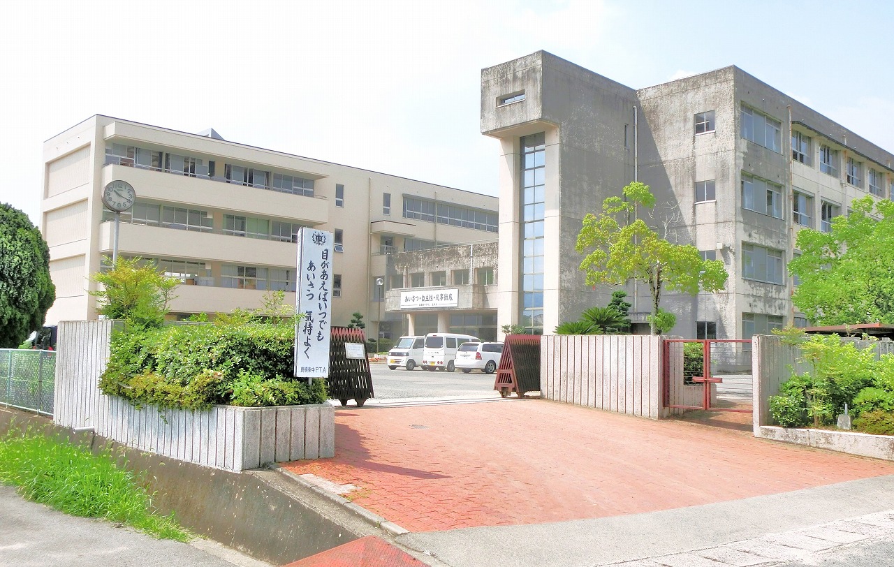 真備町川辺　売地　374.38坪 中学校