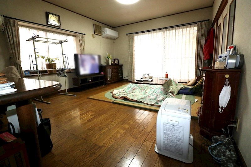 総社市井尻野173-2　中古住宅 内観写真（リビング）