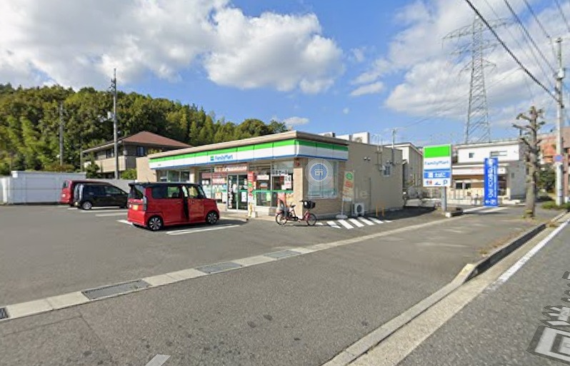 ルルーディア西坂≪1号棟≫全2棟 コンビニ