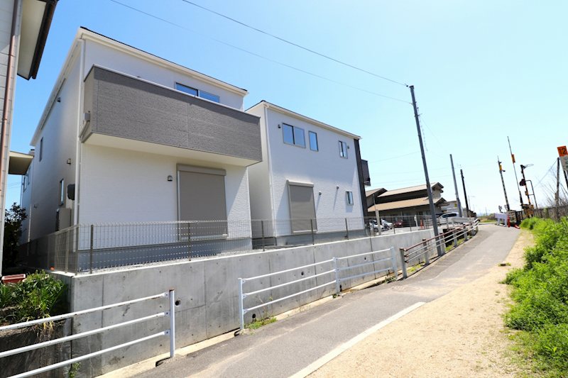 テラシエ岡山市北区一宮1期【全3棟】2号棟  分譲済街並み写真