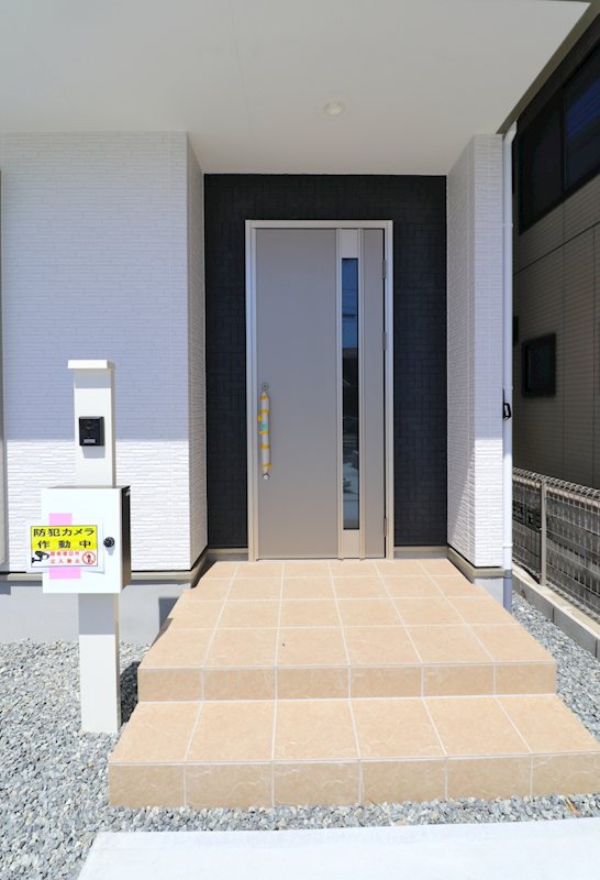 テラシエ岡山市北区一宮1期【全3棟】3号棟   現地写真（玄関）