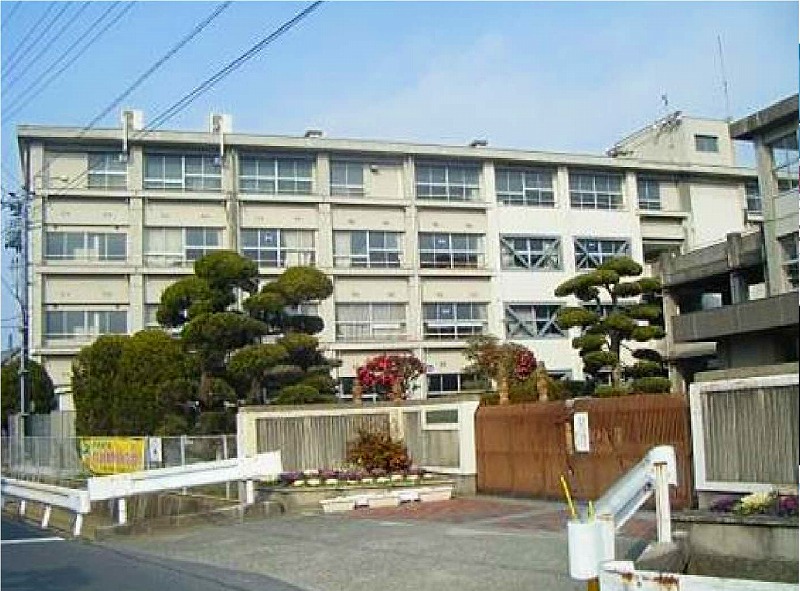 ミサワホーム分譲住宅　二日市≪1号棟≫ 小学校
