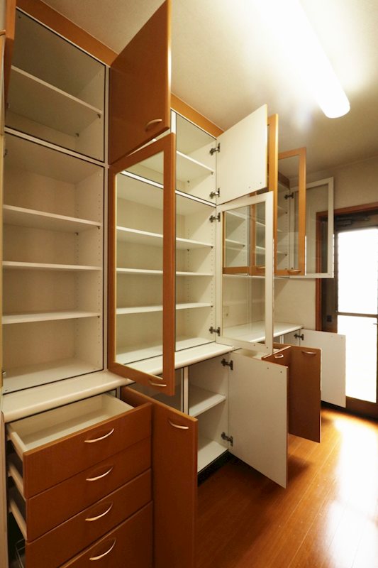 総社市門田342-24　中古戸建 内観写真（収納）