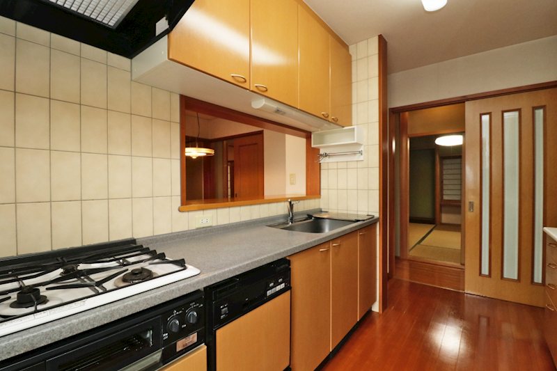 総社市門田342-24　中古戸建 内観写真（キッチン）