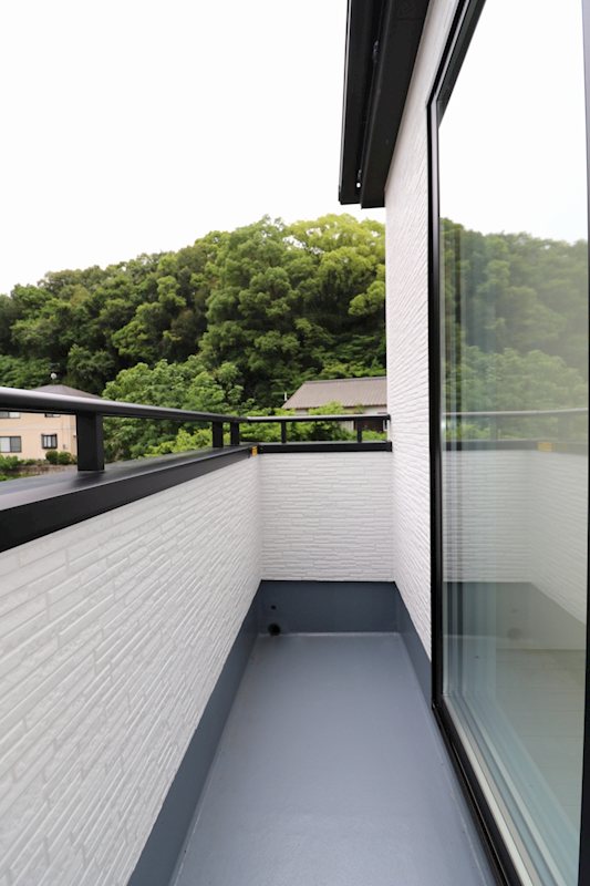 グラファーレ岡山市北区大安寺中町【限定2棟】1号棟 現地写真（バルコニー）