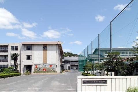 グラファーレ岡山市北区大安寺中町【限定2棟】1号棟 中学校
