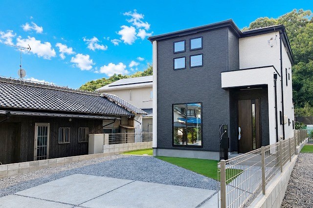 グラファーレ岡山市北区大安寺中町【限定2棟】2号棟 現地写真