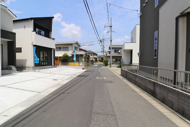よかタウン倉敷市大内1期【全2棟】2号棟 現地写真（前面道路含む現地写真）