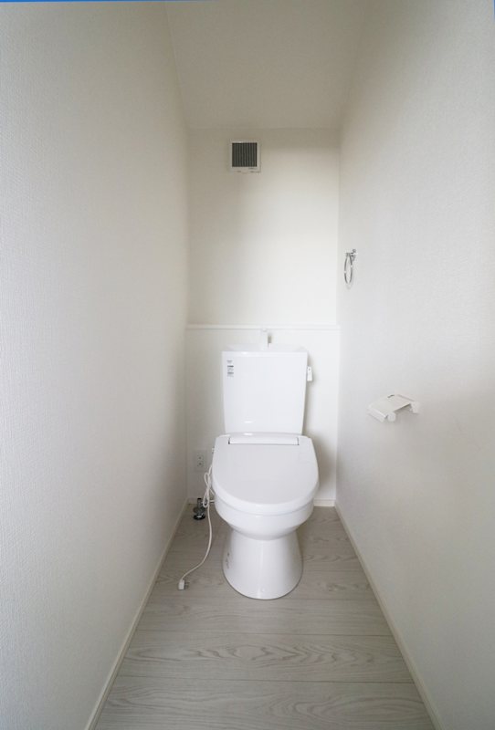 よかタウン倉敷市大内1期【全2棟】1号棟 内観写真（トイレ）