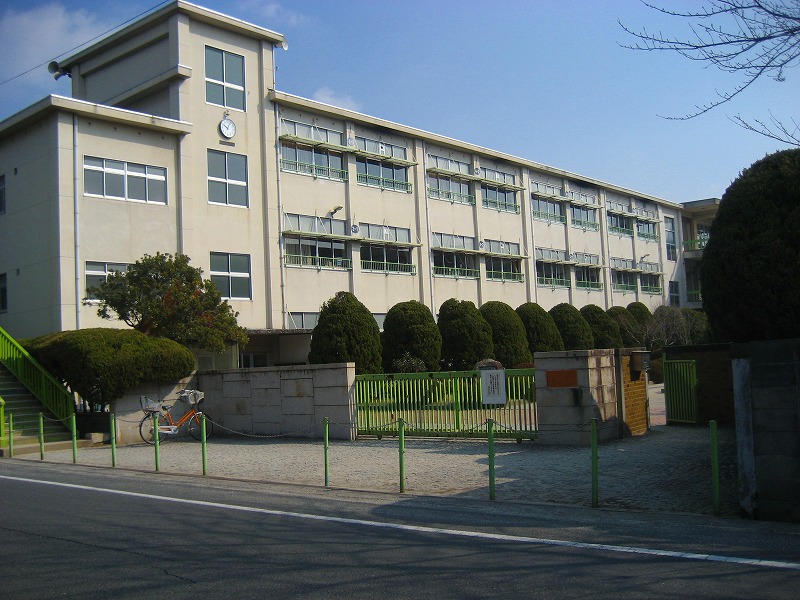 よかタウン倉敷市大内1期【全2棟】1号棟 小学校