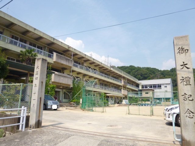 倉敷市連島中央５丁目　戸建　リフォーム物件 小学校