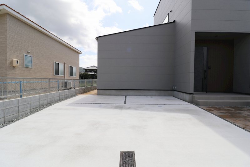 倉敷市真備町箭田　新築戸建て 現地写真（駐車場）