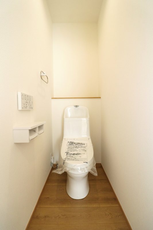 倉敷市真備町箭田　新築戸建て 内観写真（トイレ）