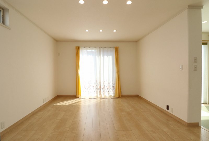 倉敷市福田町古新田　中古戸建 内観写真（リビング）