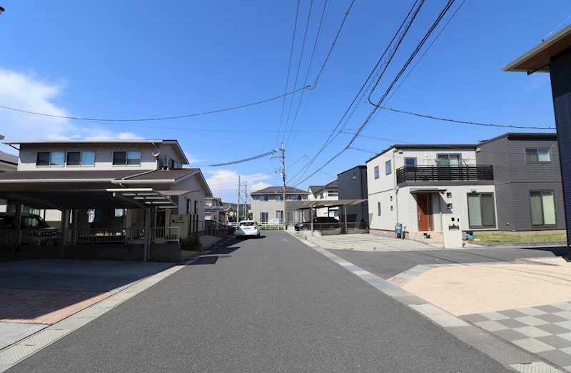 倉敷市福田町古新田　中古戸建 現地写真（前面道路含む現地写真）