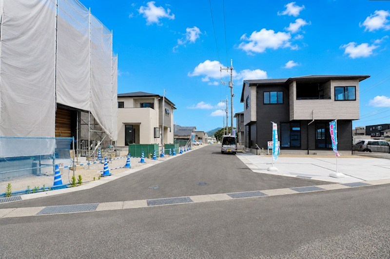 セルリアンステージ総社市真壁　№5◆新築分譲住宅 現地写真（前面道路含む現地写真）