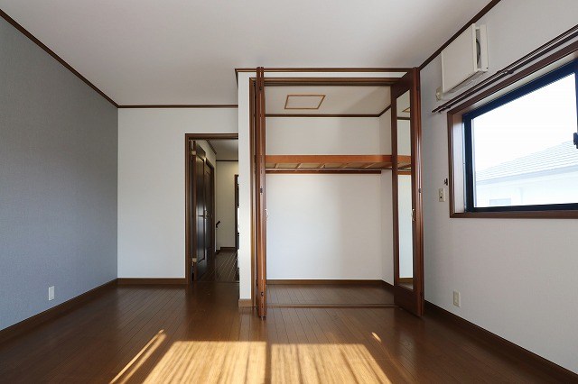 総社市清音柿木　中古住宅 内観写真（リビング以外の居室）