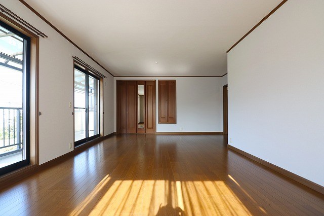 総社市清音柿木　中古住宅 内観写真（リビング以外の居室）