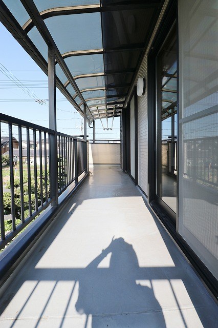 総社市清音柿木　中古住宅 現地写真（バルコニー）