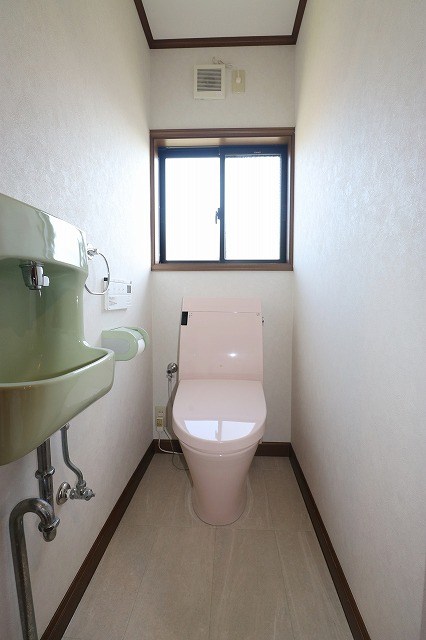 総社市清音柿木　中古住宅 内観写真（トイレ）