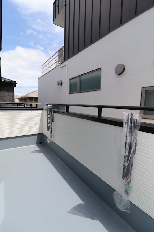 グラファーレ岡山市北区大元【限定2棟】1号棟 現地写真（バルコニー）