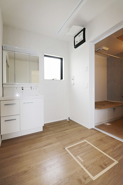新築分譲住宅よかタウン総社市門田【限定2棟】1号棟 内観写真（洗面台・洗面所）