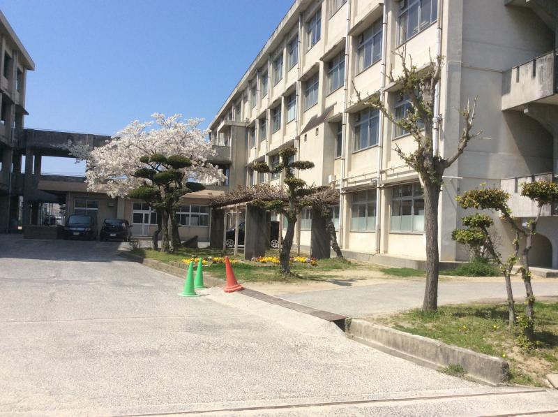 新築戸建　tochito倉敷市大島≪全２棟≫１号棟 中学校