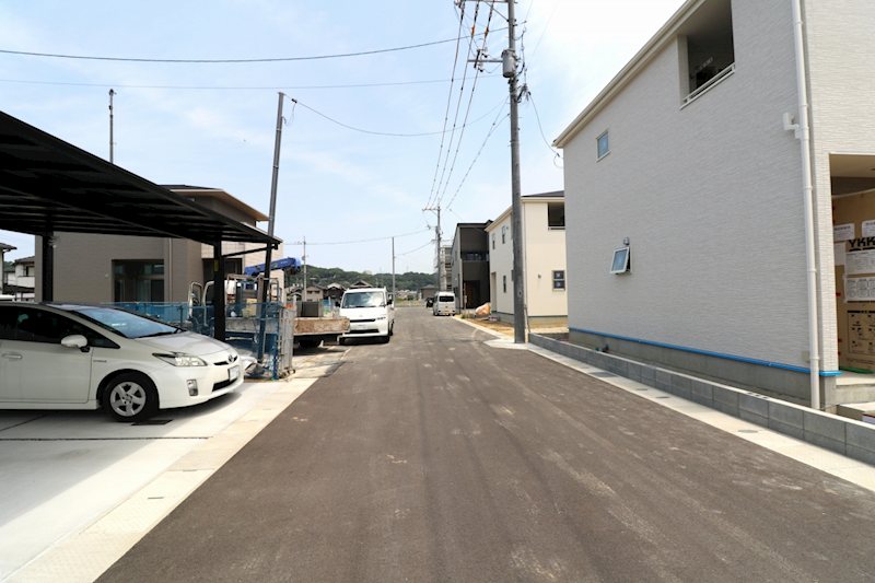 リーブルガーデン倉敷連島町鶴新田第19≪全5棟≫2号棟 現地写真（前面道路含む現地写真）