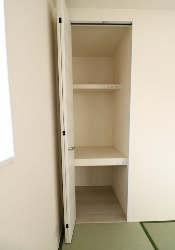 リーブルガーデン倉敷連島町鶴新田第19≪全5棟≫2号棟 内観写真（リビング以外の居室）