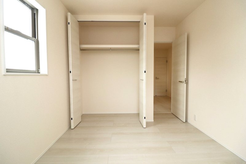 リーブルガーデン倉敷連島町鶴新田第19≪全5棟≫2号棟 内観写真（子供部屋）