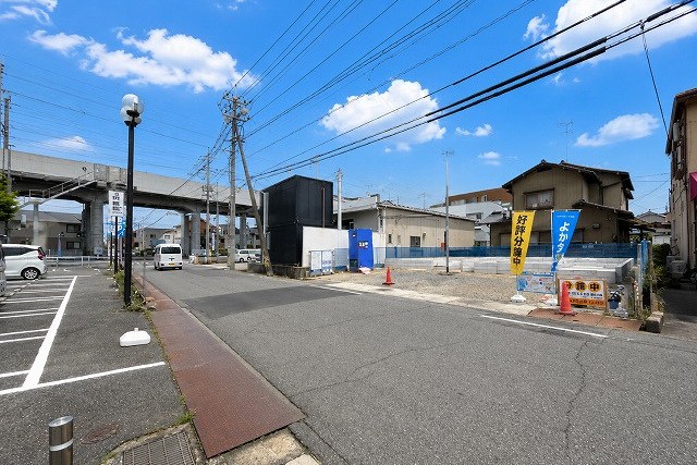 新築分譲住宅よかタウン岡山市北区花尻あかね町【限定2棟】１号棟 現地写真（前面道路含む現地写真）