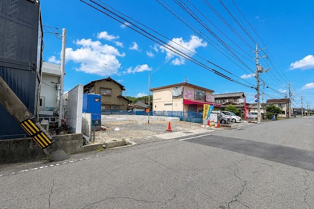 新築分譲住宅よかタウン岡山市北区花尻あかね町【限定2棟】2号棟  現地写真（前面道路含む現地写真）