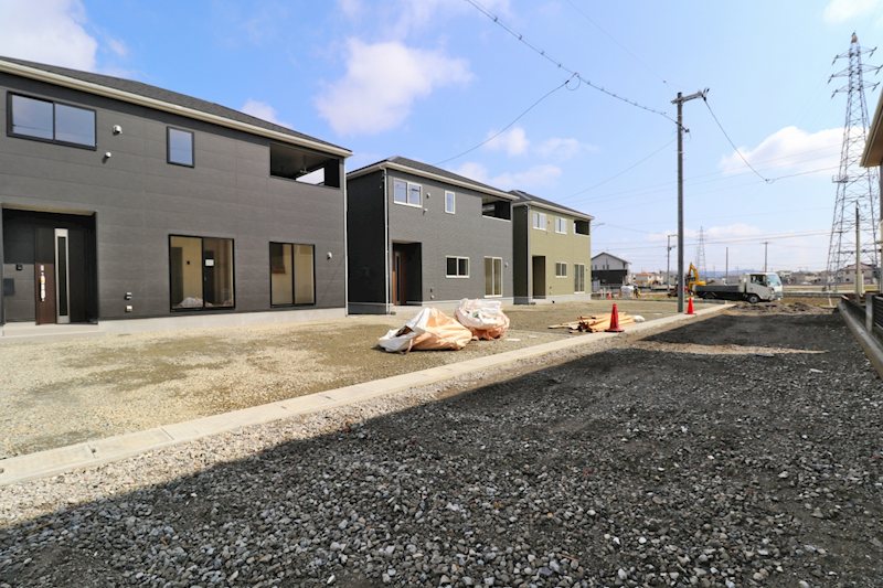 クレイドルガーデン倉敷市玉島阿賀崎第11≪1号棟≫全3棟　新築戸建 分譲済街並み写真
