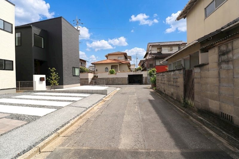 新築戸建　ルルーディア中庄③１号棟 現地写真（前面道路含む現地写真）